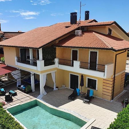 Apartmens Alenka Ровінь Екстер'єр фото