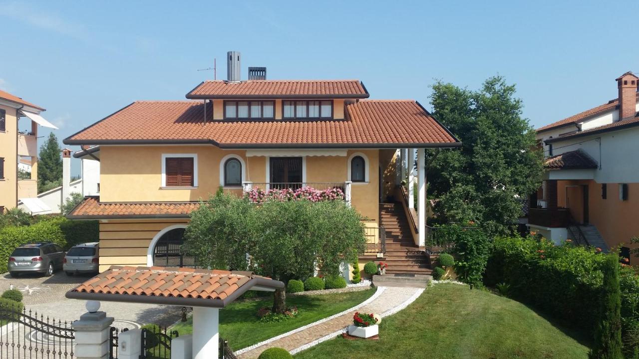 Apartmens Alenka Ровінь Екстер'єр фото