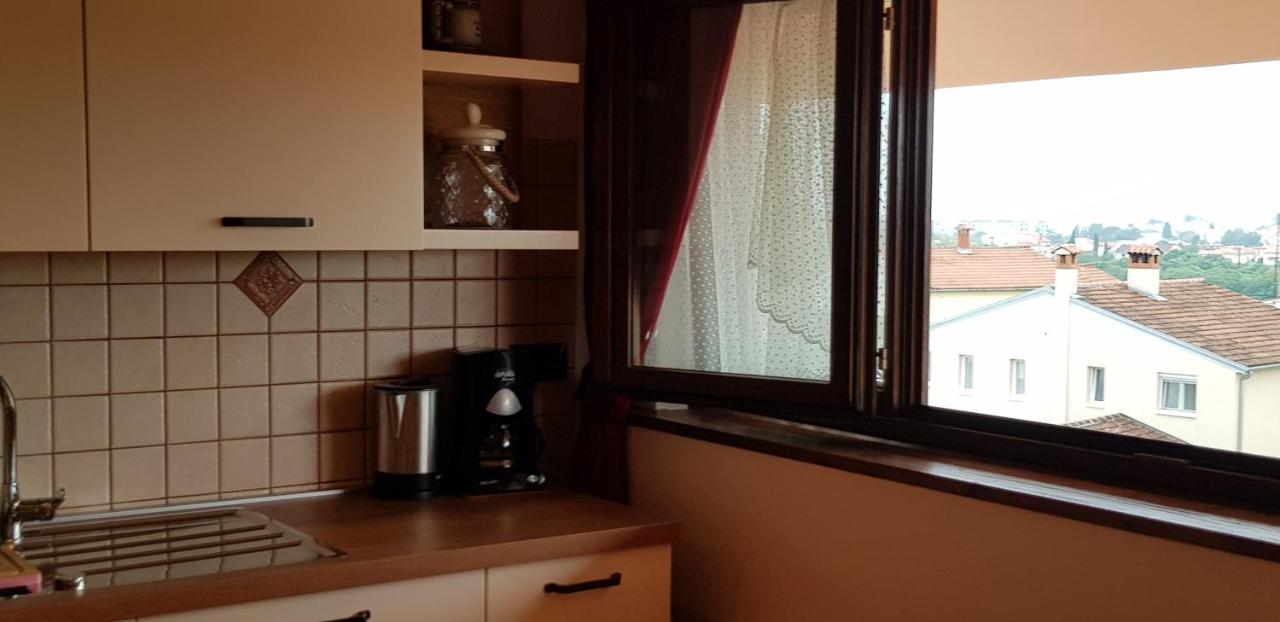 Apartmens Alenka Ровінь Екстер'єр фото