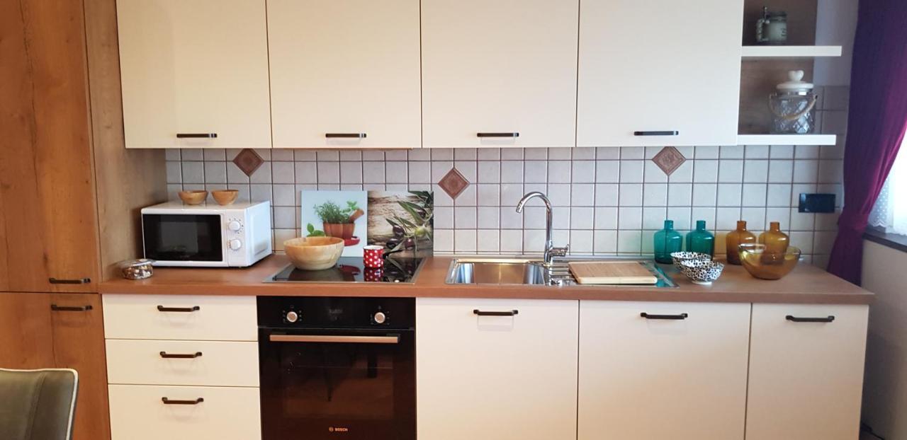 Apartmens Alenka Ровінь Екстер'єр фото